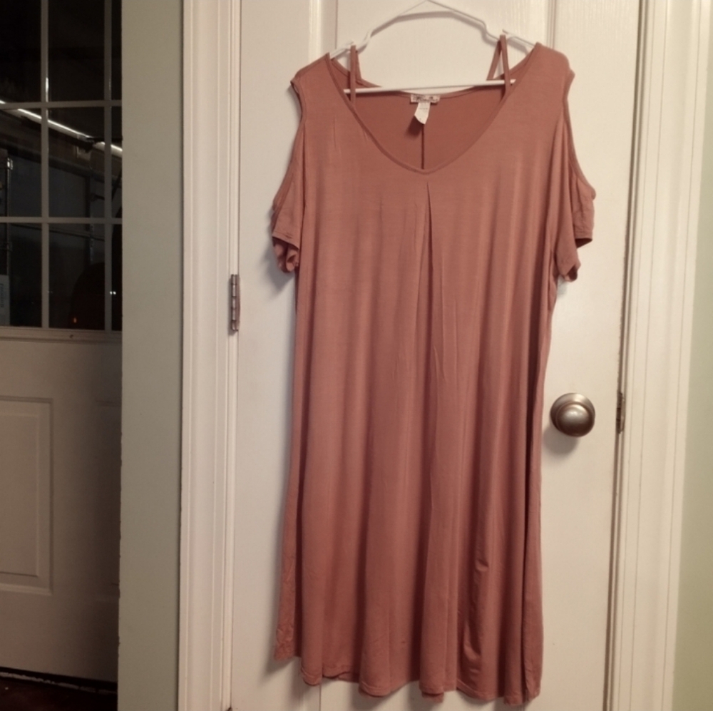 Blossom By P Cold Shoulder Peach Dress Midi 2X Pleated Front Summer Beach Date